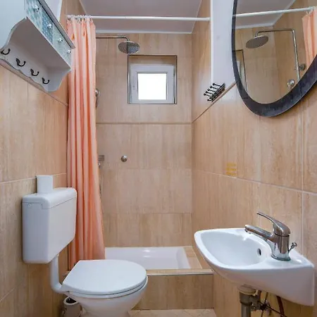 Apartment Vera *