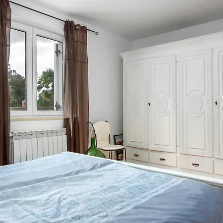 Apartment Vera *